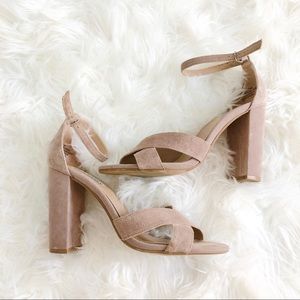 Steve Madden nude suede chunky heels strap sandals